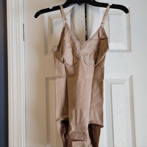 Nude Heyshape Shapewear Bodysuit